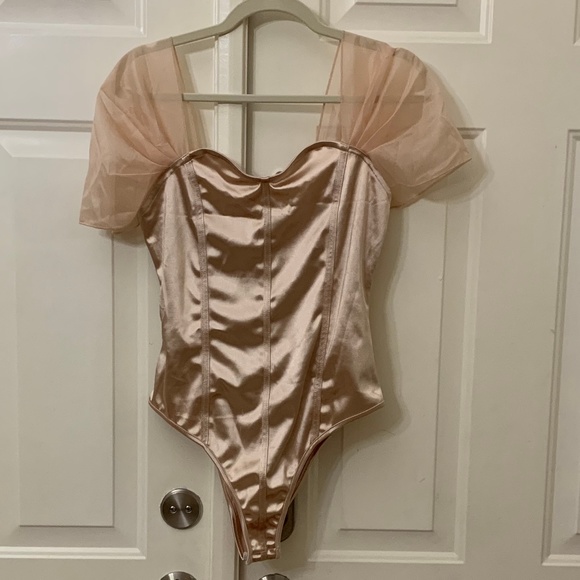 💃Very Sexy 💋Satin Bodysuit 💋Size:L - Picture 8 of 11